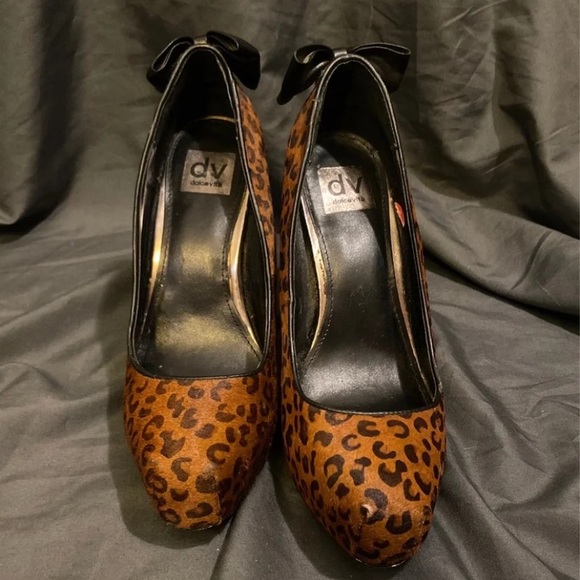 ***SOLD***Leopard EUC Print Bow Platform Stilleto Shoes Size 10 - Picture 2 of 7